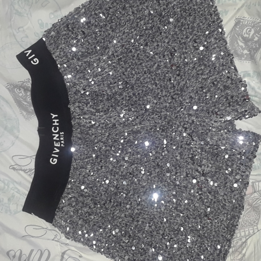 Sparkling shorts